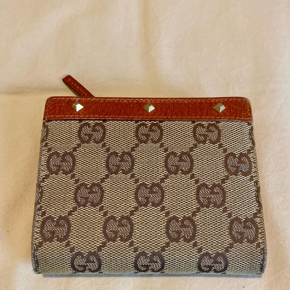 Authentic Gucci Vintage Monogram Fold Wallet